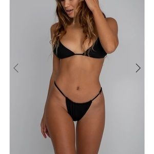 BNWT SKATIE BOBBI BOTTOM